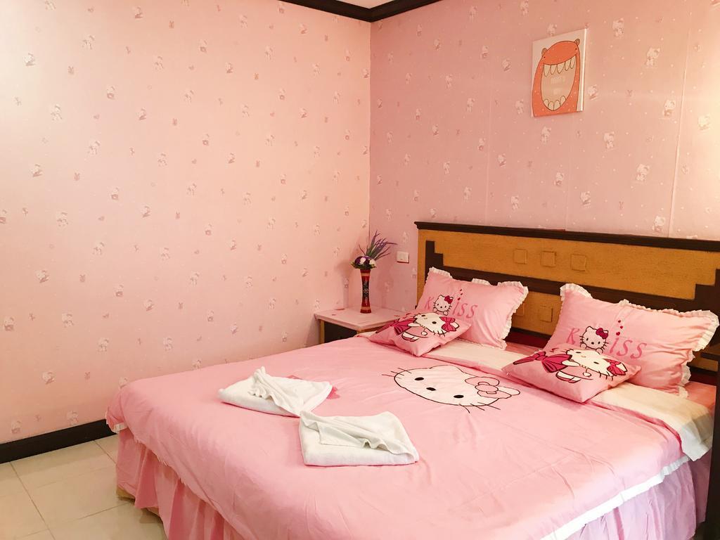 Отель Sea U Honey Patong Экстерьер фото