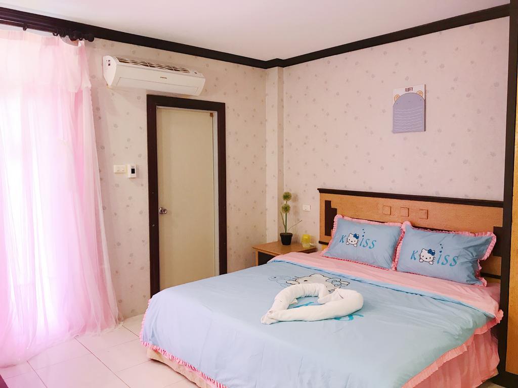 Отель Sea U Honey Patong Экстерьер фото