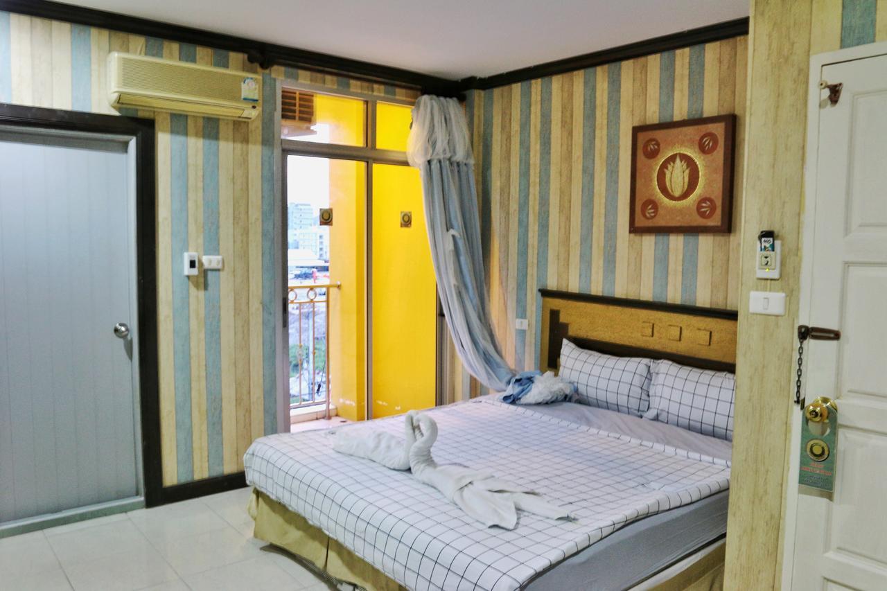 Отель Sea U Honey Patong Экстерьер фото