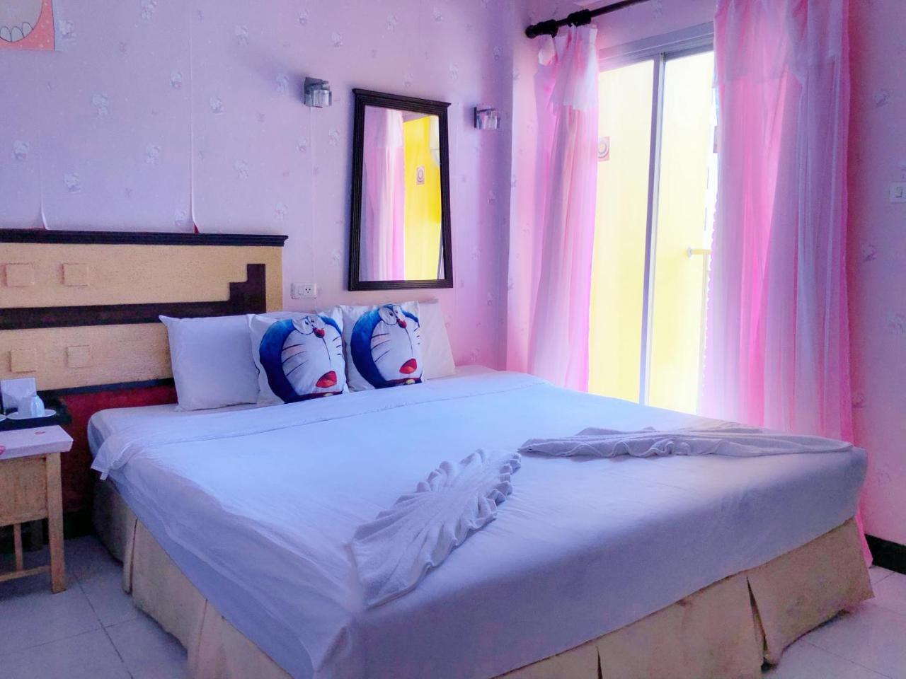 Отель Sea U Honey Patong Экстерьер фото